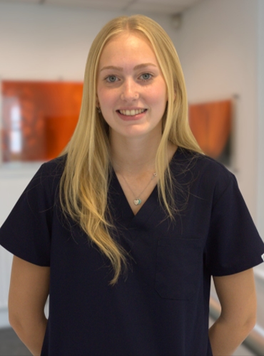 Ella Crawshaw Trainee Dental Nurse